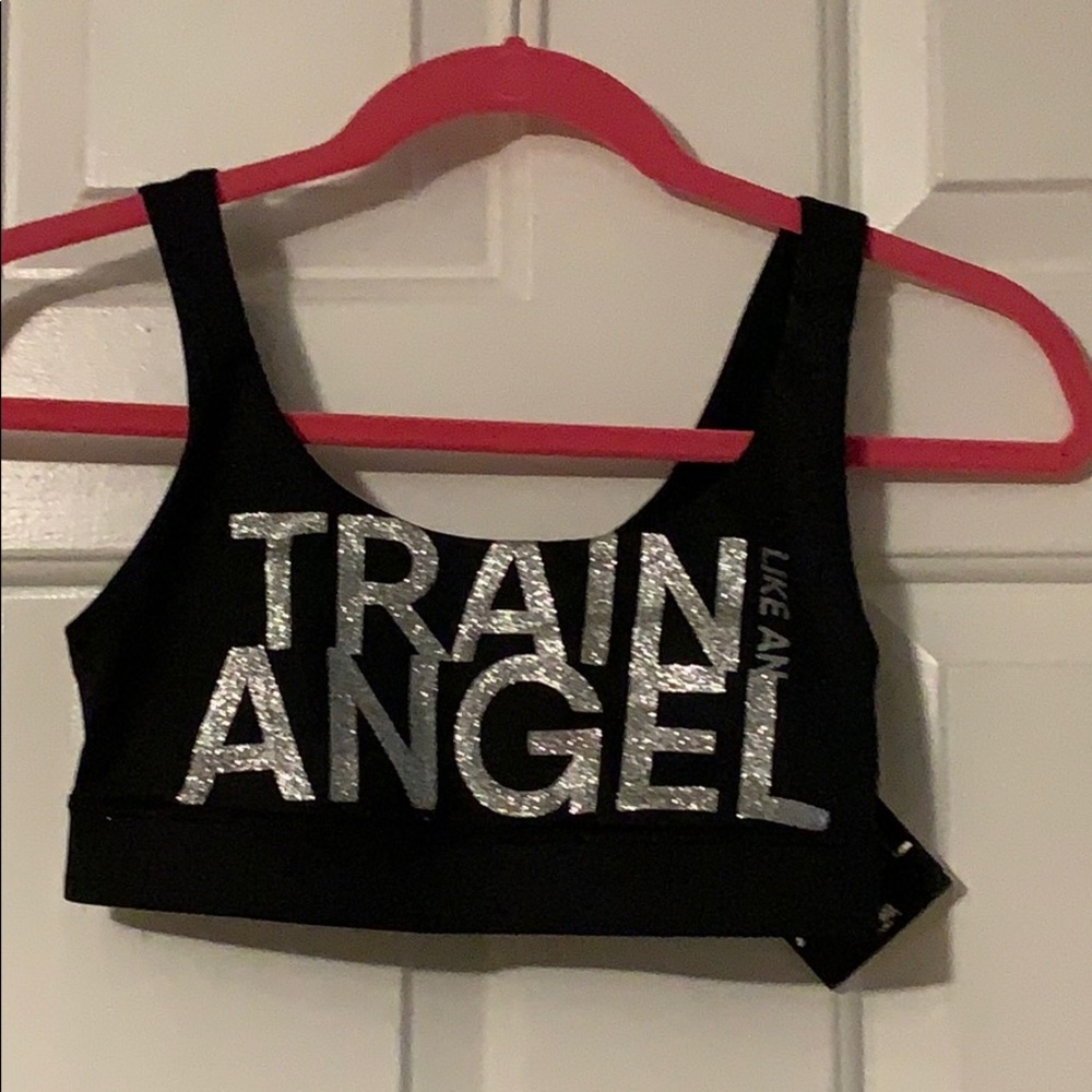 Black Victoria Sport sports bra